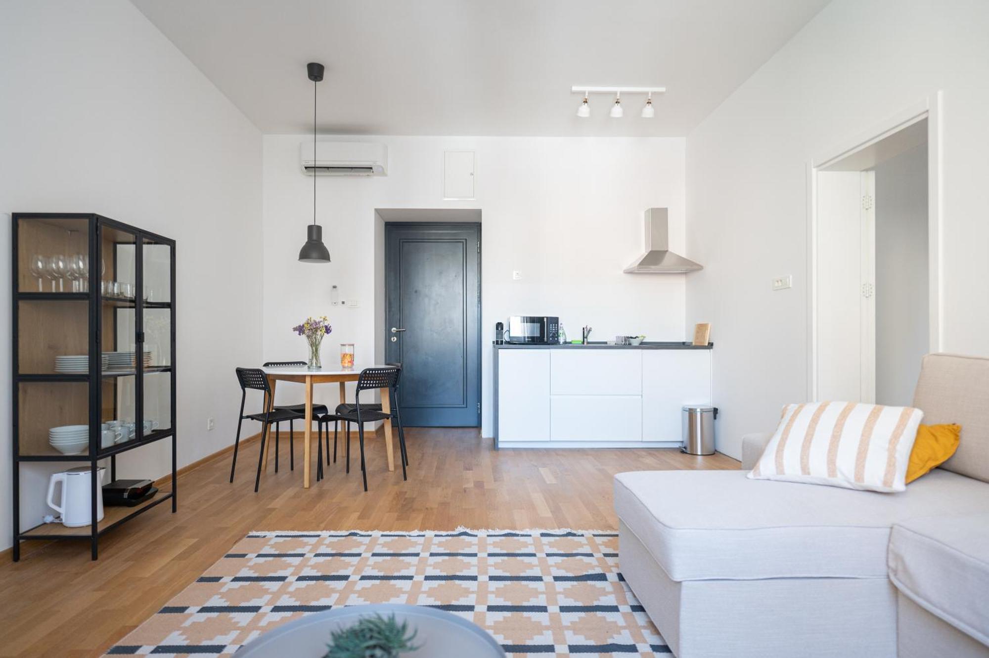 Wally By Flat White - With Elevator Apartment Zagreb